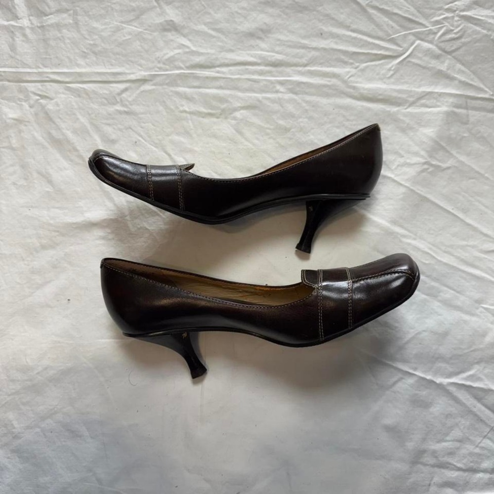 Brown Leather Loafer Kitten Heels Sz 7 Y2k Preppy Academia School Girl